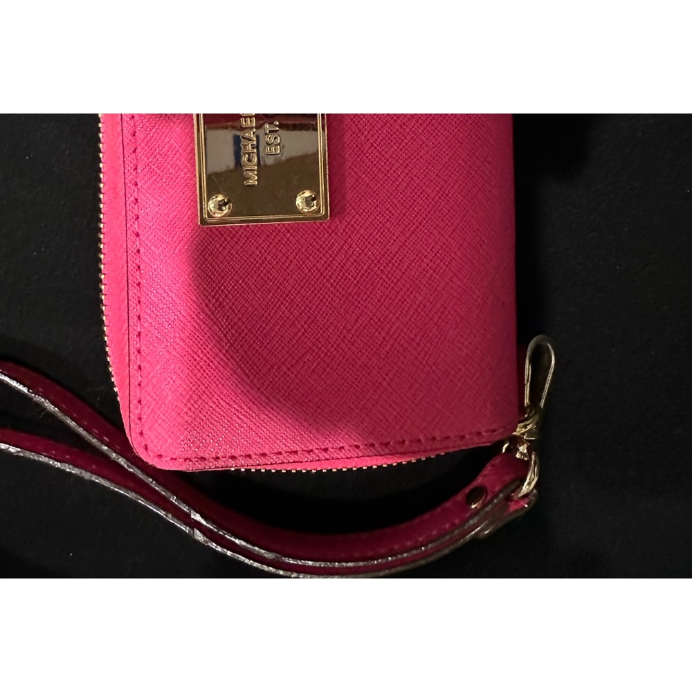 Michael Kors Wristlet